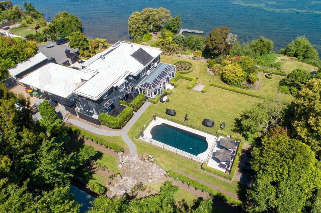Black Swan Lakeside Boutique Hotel Rotorua Zewnętrze zdjęcie