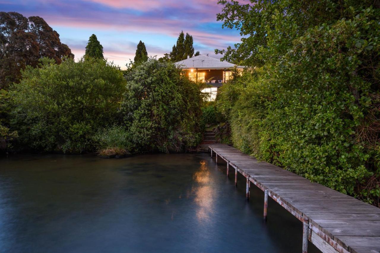 Black Swan Lakeside Boutique Hotel Rotorua Zewnętrze zdjęcie