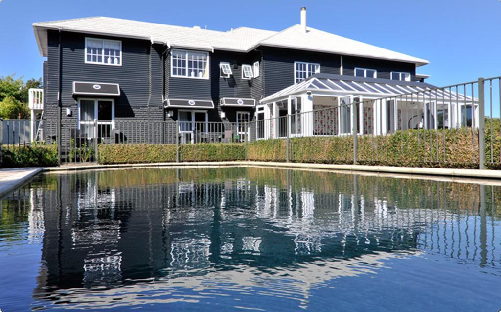 Black Swan Lakeside Boutique Hotel Rotorua Zewnętrze zdjęcie